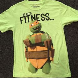 Teenage Mutant Ninja turtle boys size large (10/12) shirt 