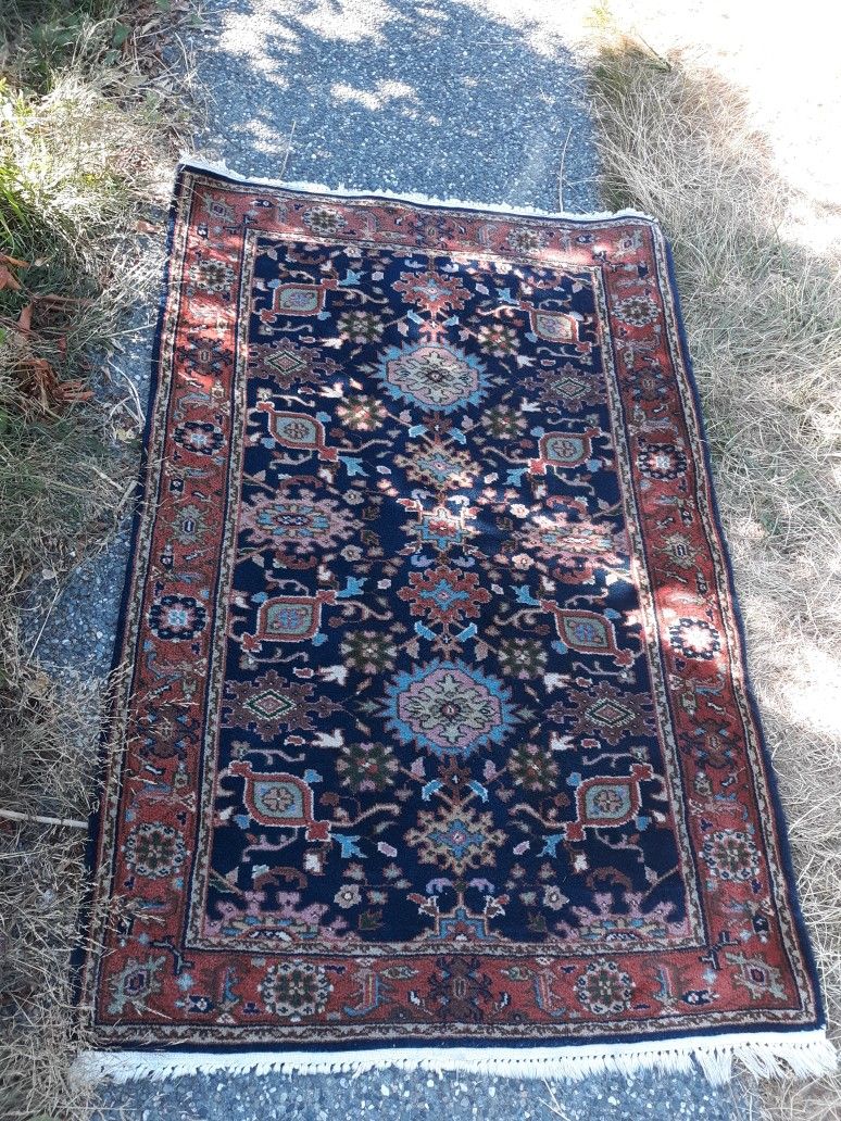 Persian Iranian Oriental Rug Jewel Tones Red Blue 3.5 X6ft Aprox. N