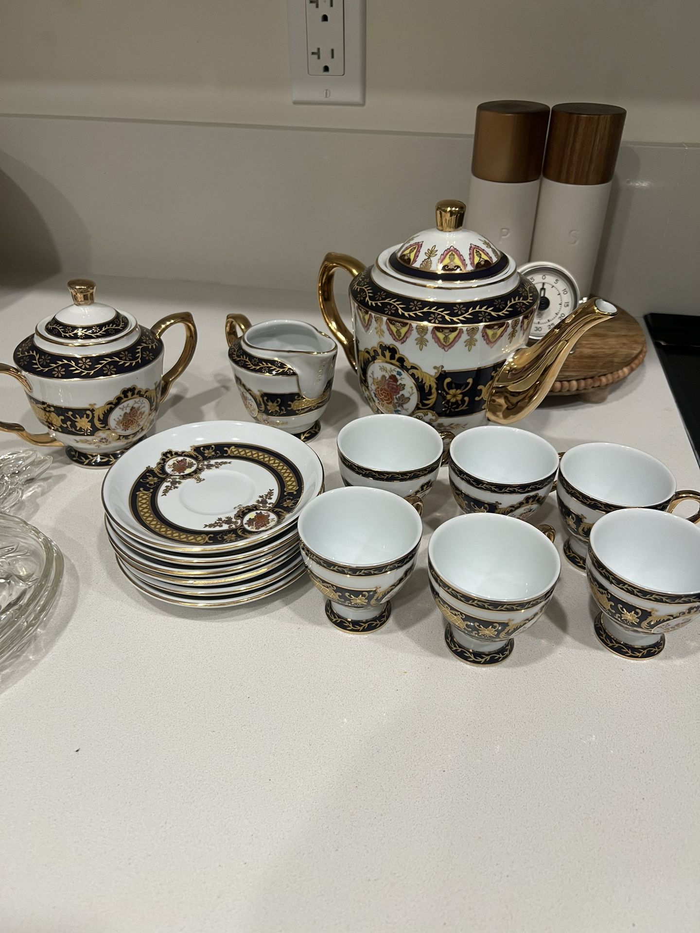 Porcelain China PRC Set