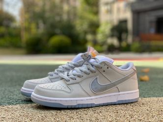 Concepts x Nike SB Dunk Low White Lobster”