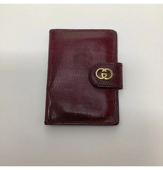 Gucci Card Case MUST GO