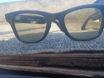 Ray Ban video shads