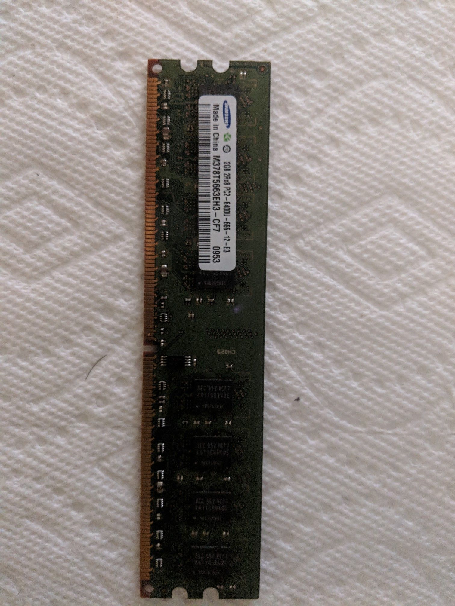 Samsung 8gm(2*2*2*2) Ram DDR2