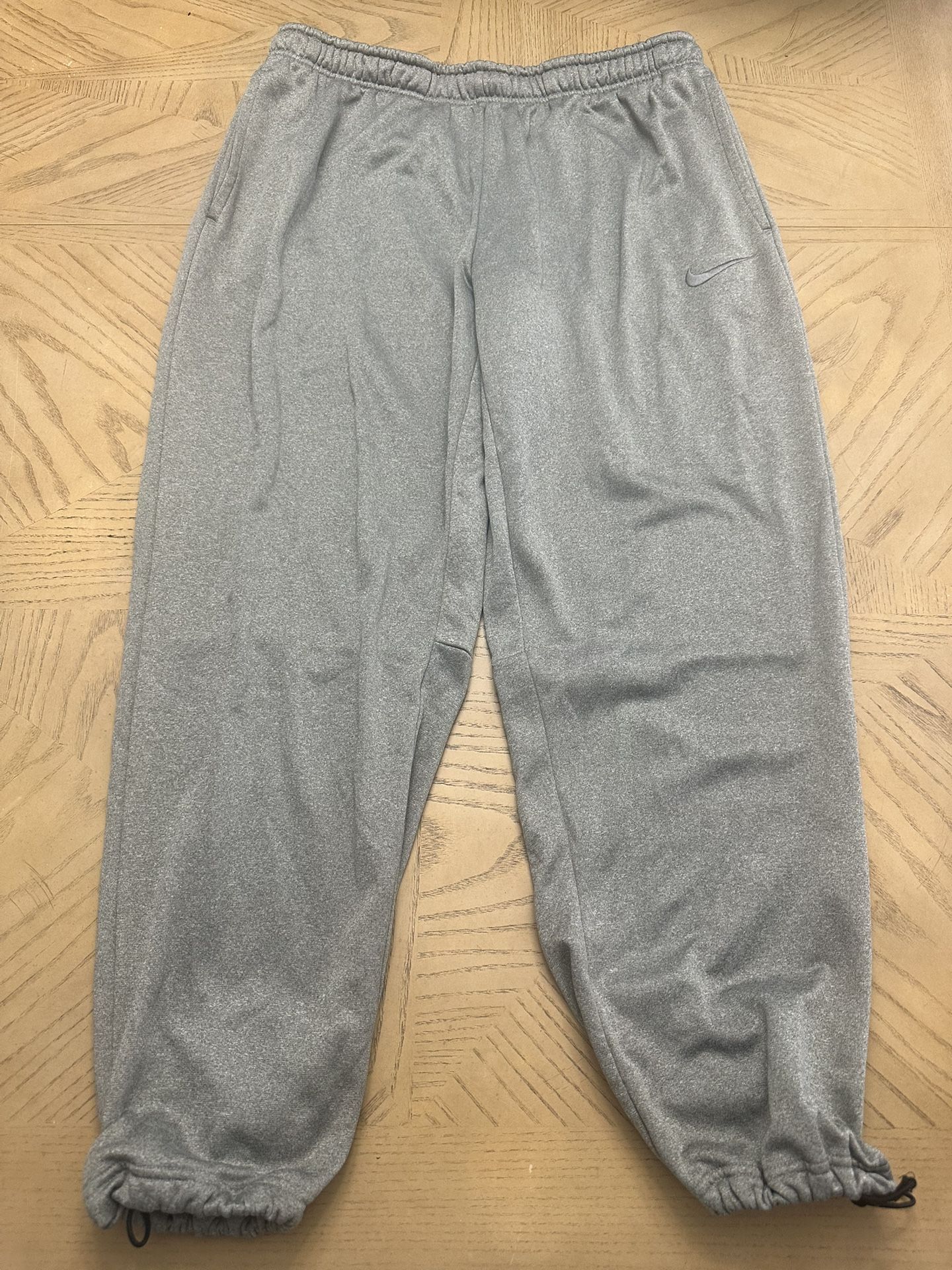 Nike Therma-Fit Gray Sweatpants Jogger Pants Men’s Size XL