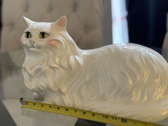 Vintage Persian Cat Ceramic Statue Figurine Realistic Alberta’s Mold