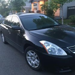 Nissan Altima 2011