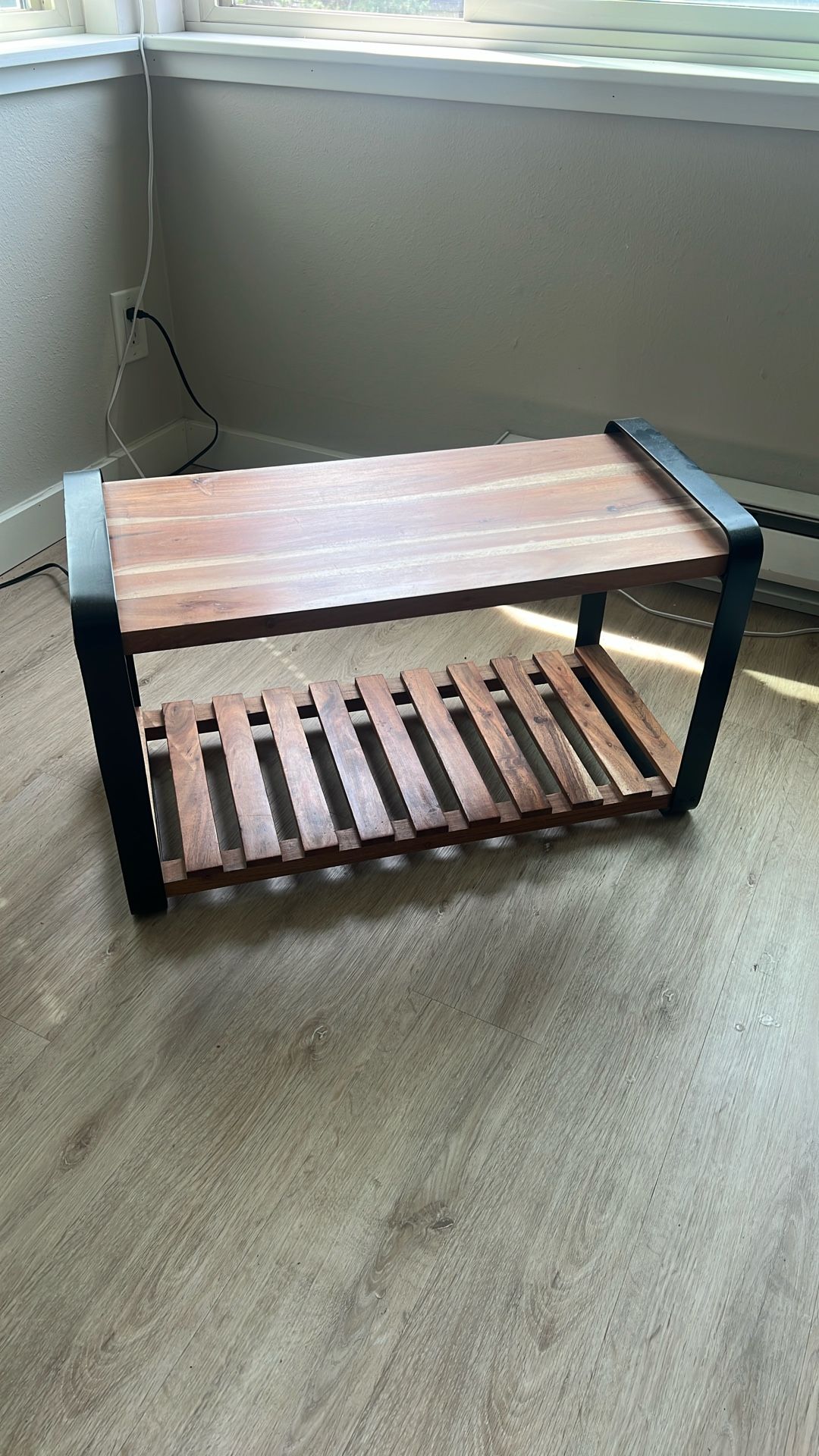 Sturdy Shoe Rack
