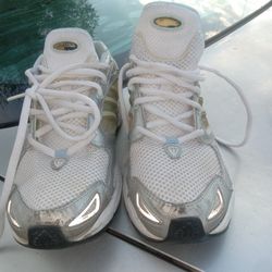 Shoes Adidas 