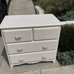 Free dresser