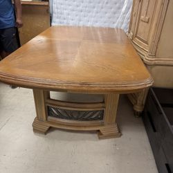 Light Wood Dining Room Table W/ Leaf 