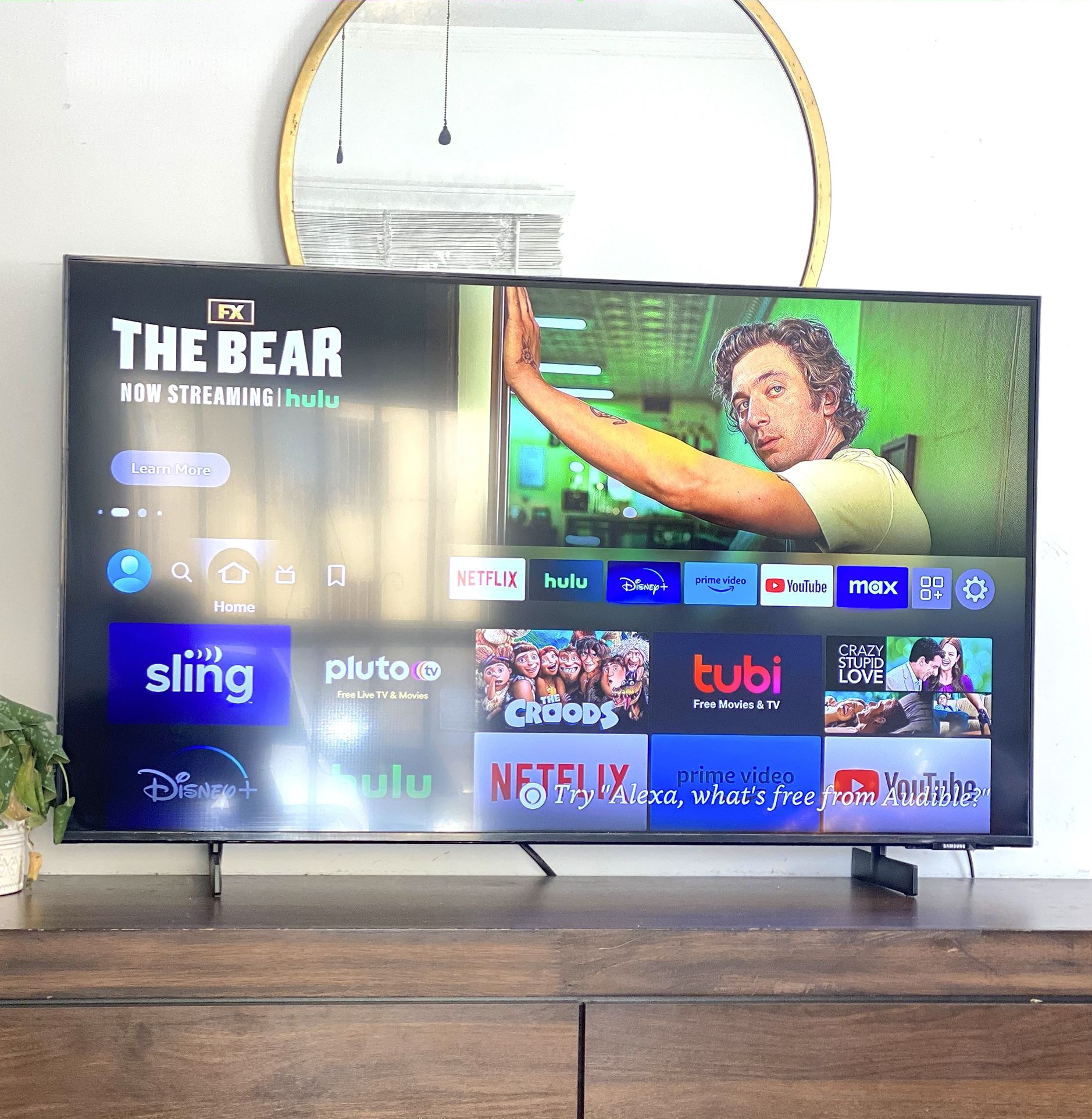 Samsung 65 Inch 4K Smart TV Ultra HD UHDTV 2160p 65” U8000