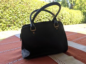 Dooney & Bourke Bag