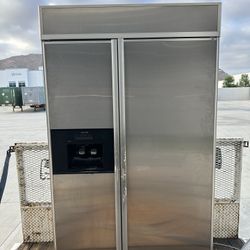 48” Built In Kitchenaid Refrigerator With Water/ice Dispenser 