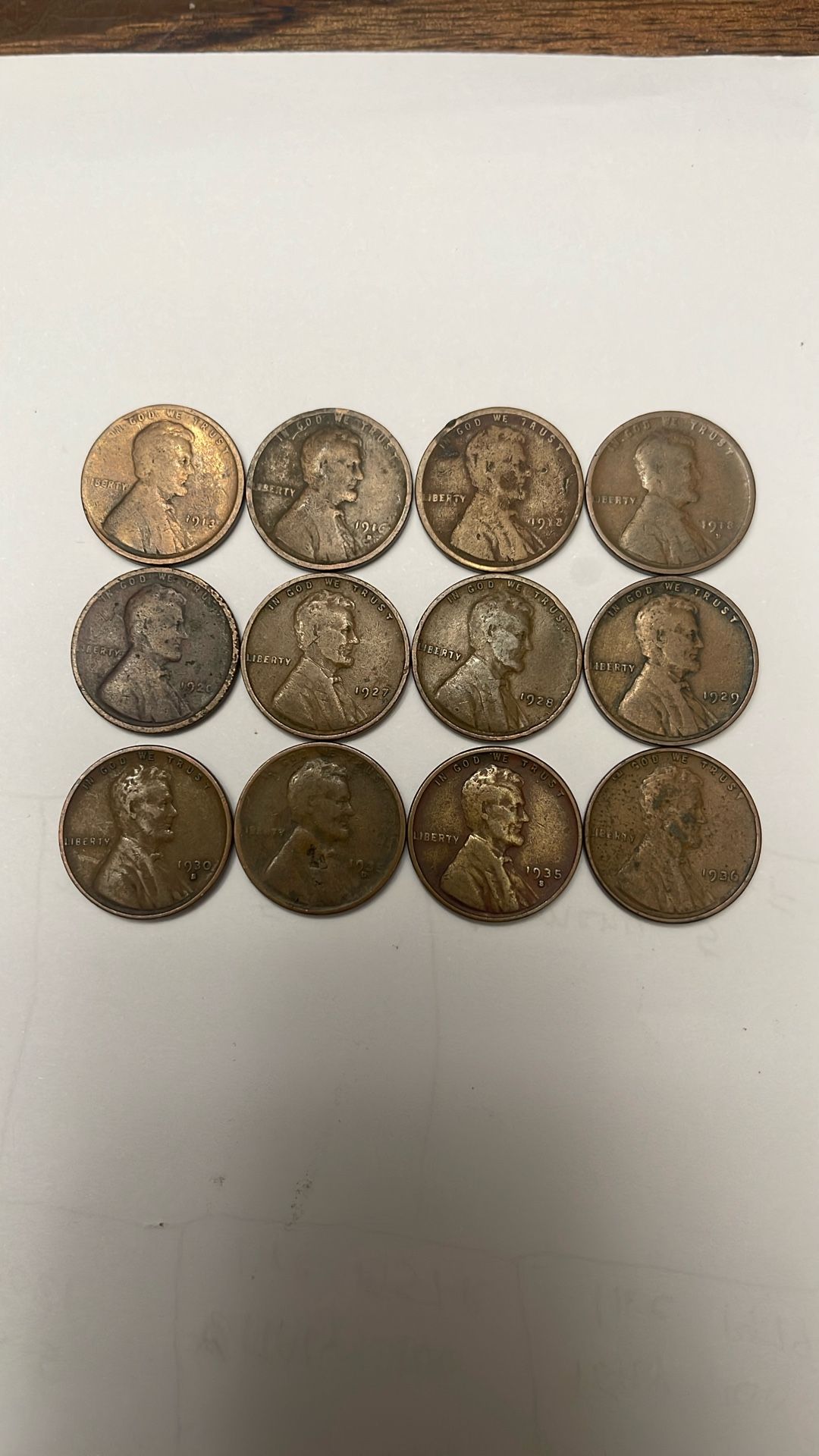 Lincoln Wheat Cents Lot Of 12 Collectible Coins