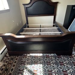 Queen Bed 