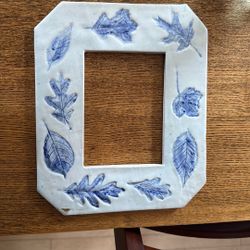 ceramic picture frame.for  a  4 1/4” X 6”  Picture 