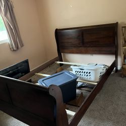 Bed frame with headboard 