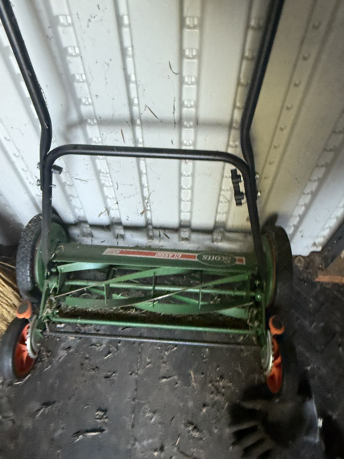 Scott’s Push Mower