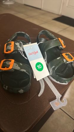 Cat & Jack boys sandals