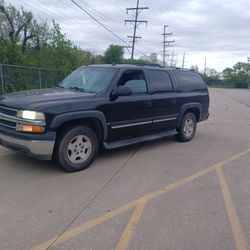 2005 CHEVROLET SUBURBAN 2WD