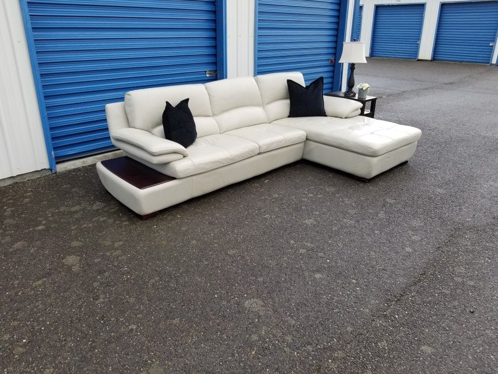 Genuine Leather Sofa FREE DELIVERY for Sale in WA OfferUp