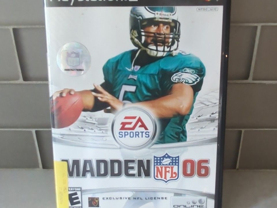 Madden NFL 06. PS2