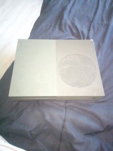 Xbox One S