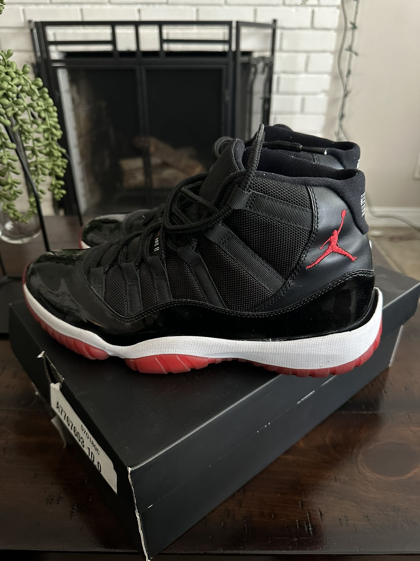 Jordan 11 Bred
