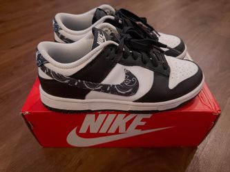 Nike Dunk Low Black White Paisley Sneakers