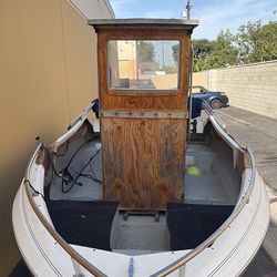 Bayliner capri snd trailer