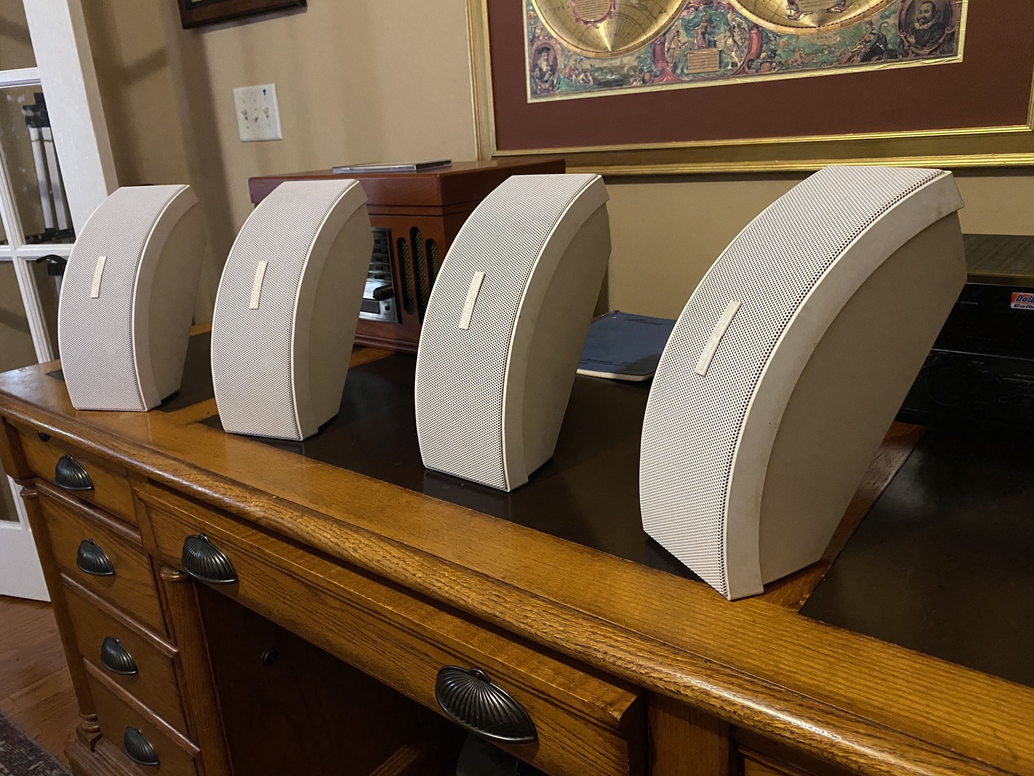 4 BOSE Outdoor Speakers, Wonderful Rich Sounds, Durable Even In Harsh Weather