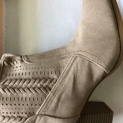 Women’s Boots