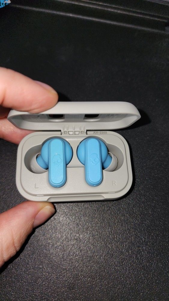 SkullCandy Mini And Mighty Earbuds