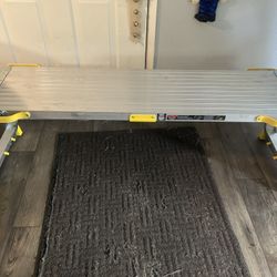Gorilla 375 lb Adjustable Work Platform 