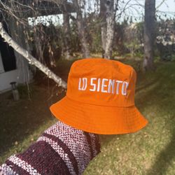 Bucket Hat "Lo Siento"