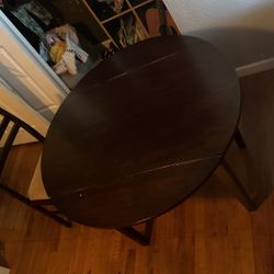Small Table And Chair