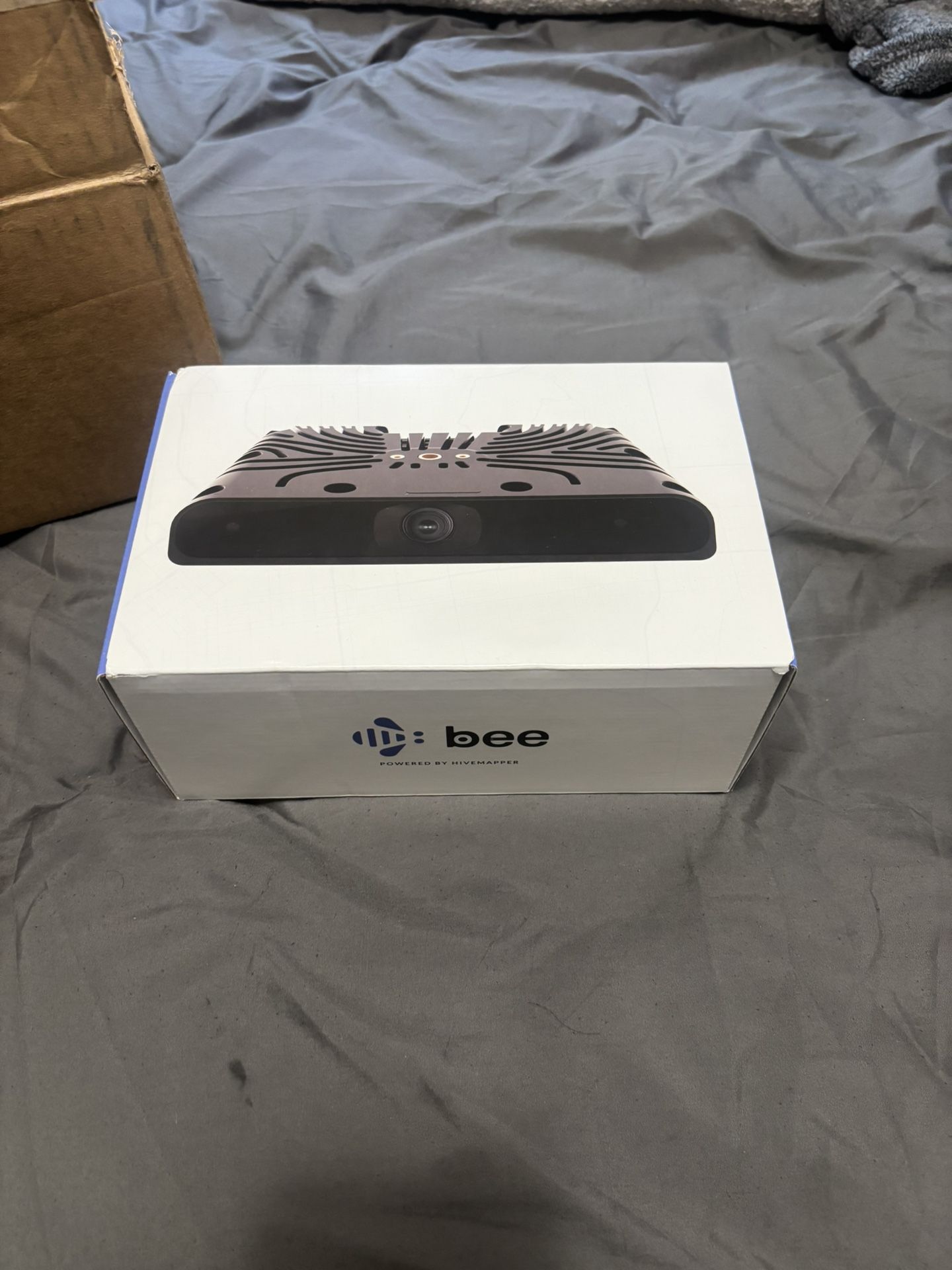 NEW Sealed Hivemapper bee LTE + WiFi dashcam