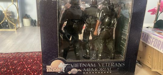 Ultimate Soldier 21st Century Toys Vietnam Veterans Memorial Action Figures