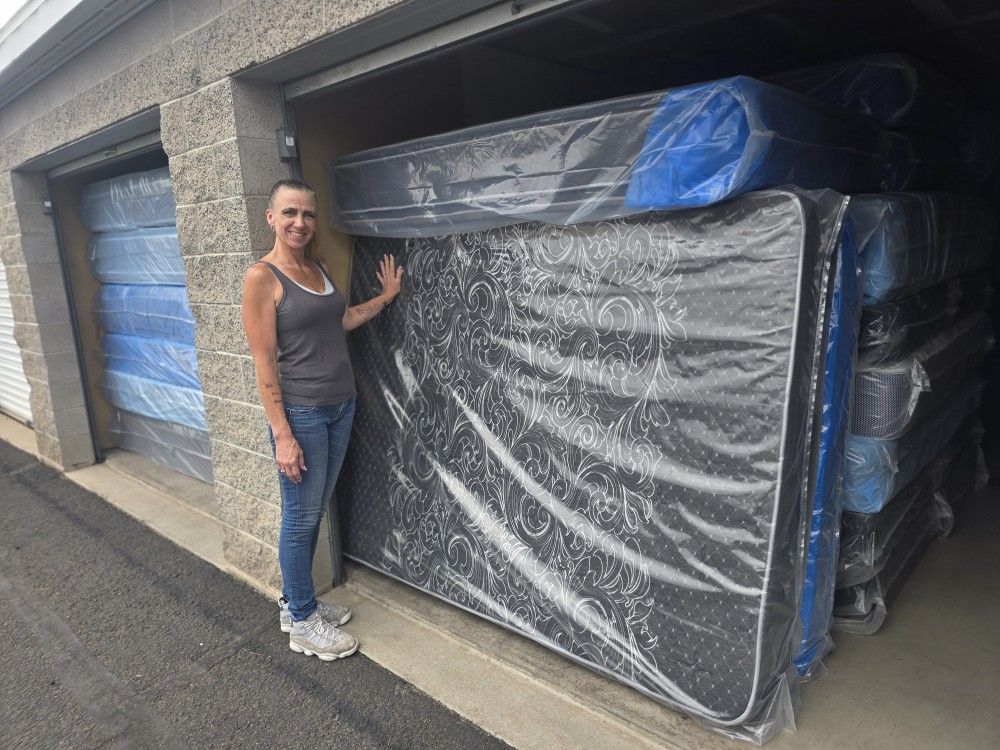 24/7 Same Day Delivery Se Habla Twin Mattress 99 Full 159 Queen Bed 179 King 229 Cali King 229 Se Habla Espanol All Sizes Available 