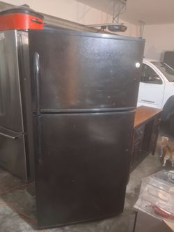 Black Fridge