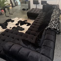 Brand New Large Black Sectional *Best Offer”