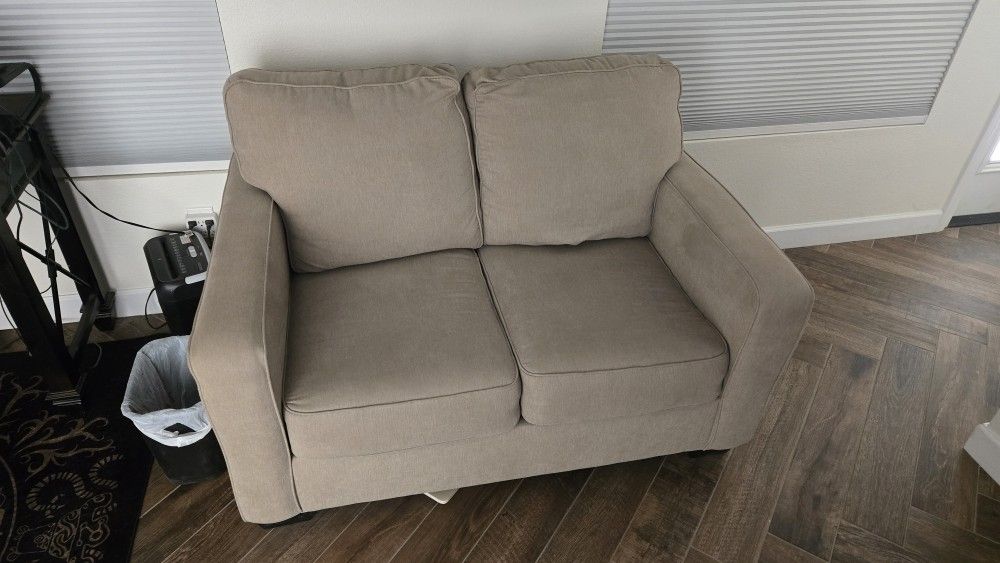 Sleeper sofa couch Loveseat with pull out matress