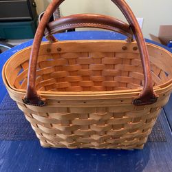 Longaberger Medium Boardwalk Basket 