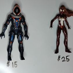 Marvel Legends "Ultimate Spider-Woman & Taskmaster"
