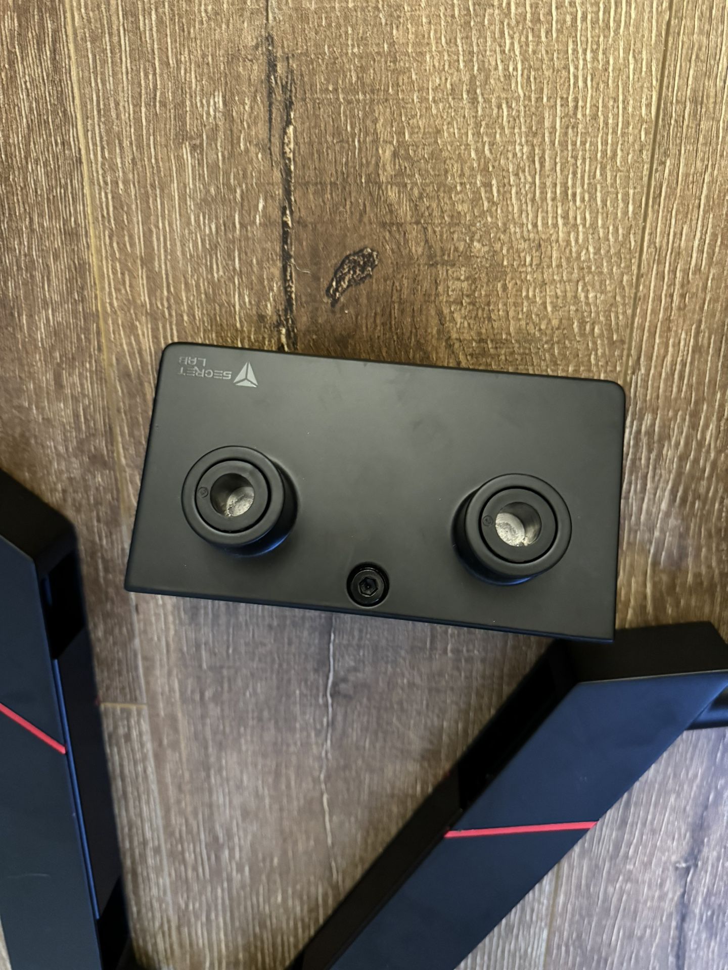 Secretlab MAGNUS Dual Monitor arm