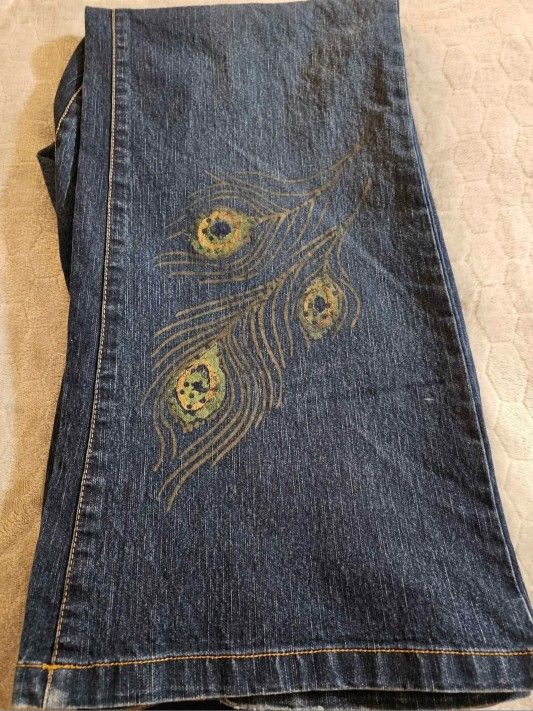 Adorable Womens Peacock Flare Leg Plus Size Jeans  Size 20 