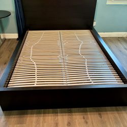 Queen Size Bed Frame 