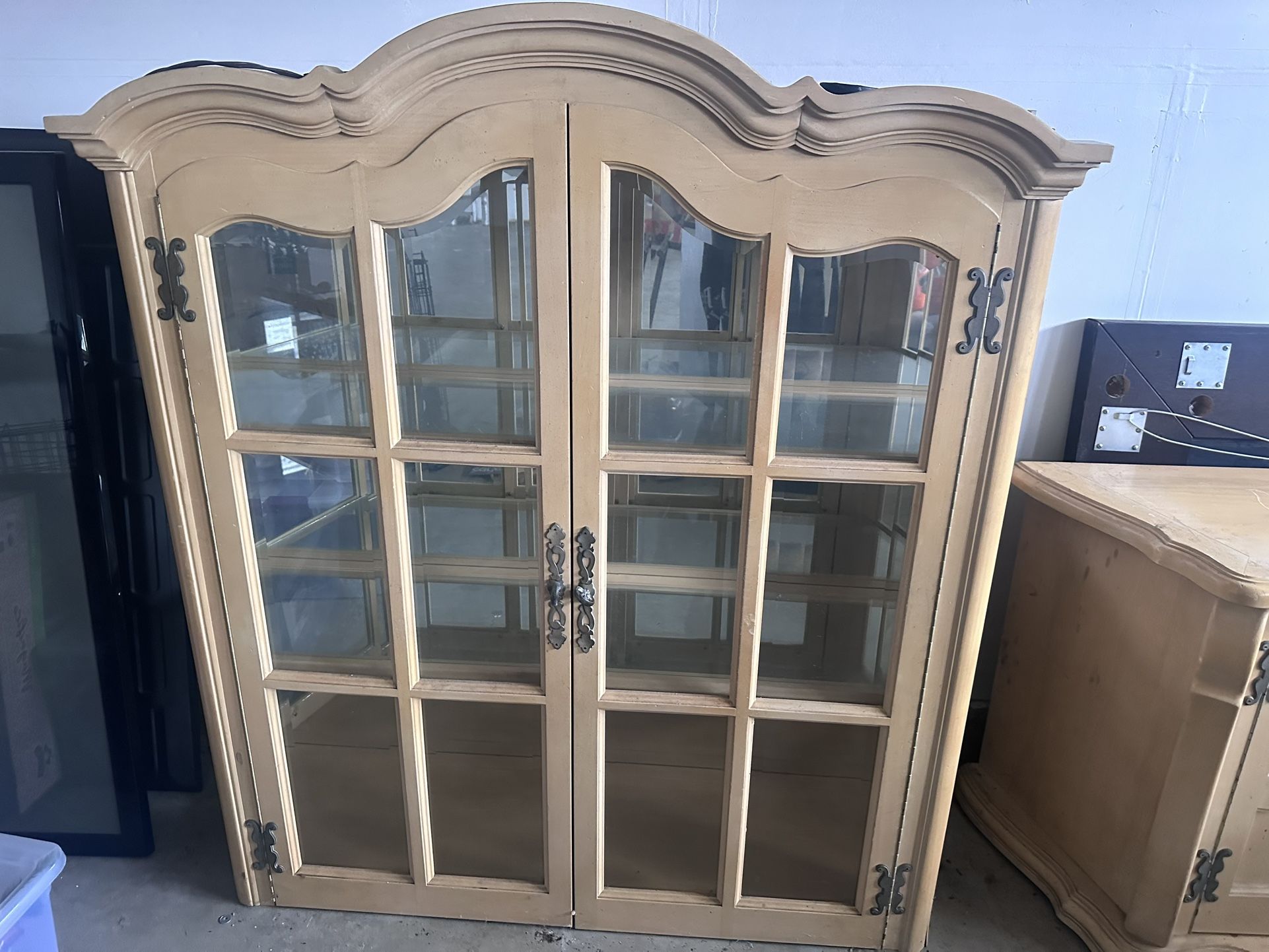 Wooden Curio for Sale. Great for dining Or Living Room area