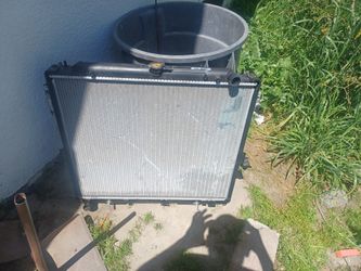 Nissan 2017 Complete Radiator 