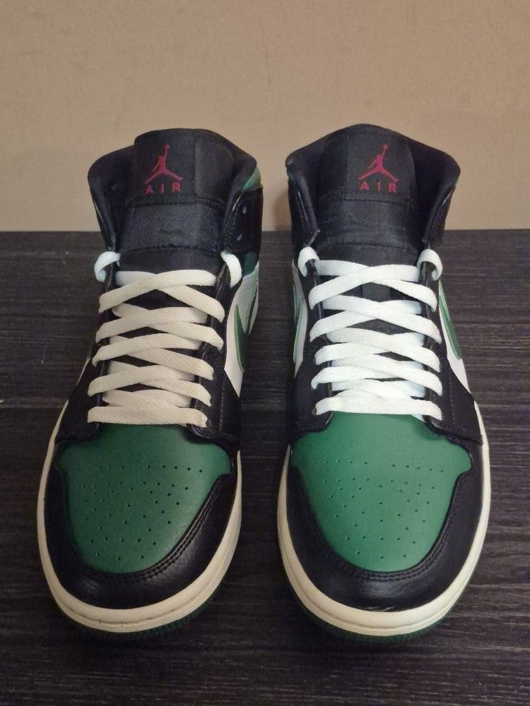 Jordan 1 Mid "Pine Green" - Mn(Sz 10.5)